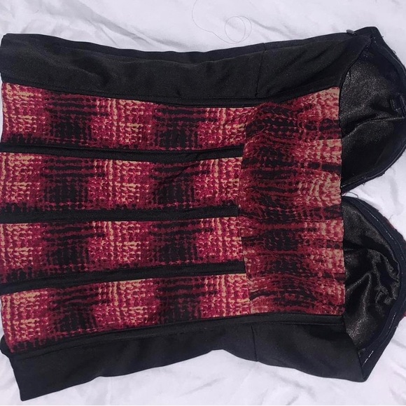 <33 BEBE CORSET ⭐️ - Picture 3 of 3